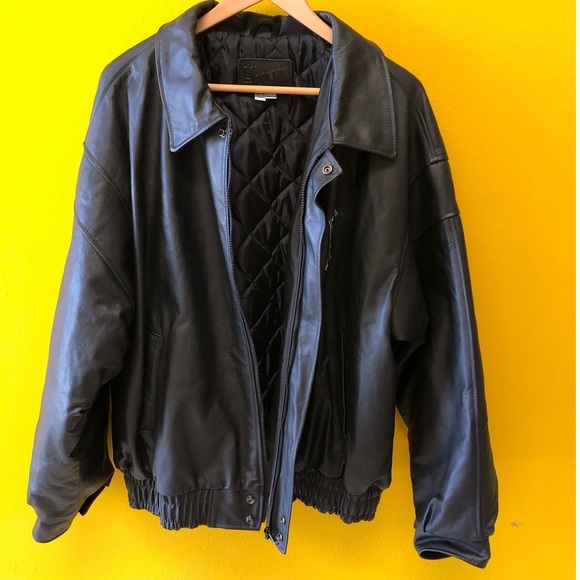 Levy’s Black 100% Leather Jacket Size 2XL - Picture 5 of 12